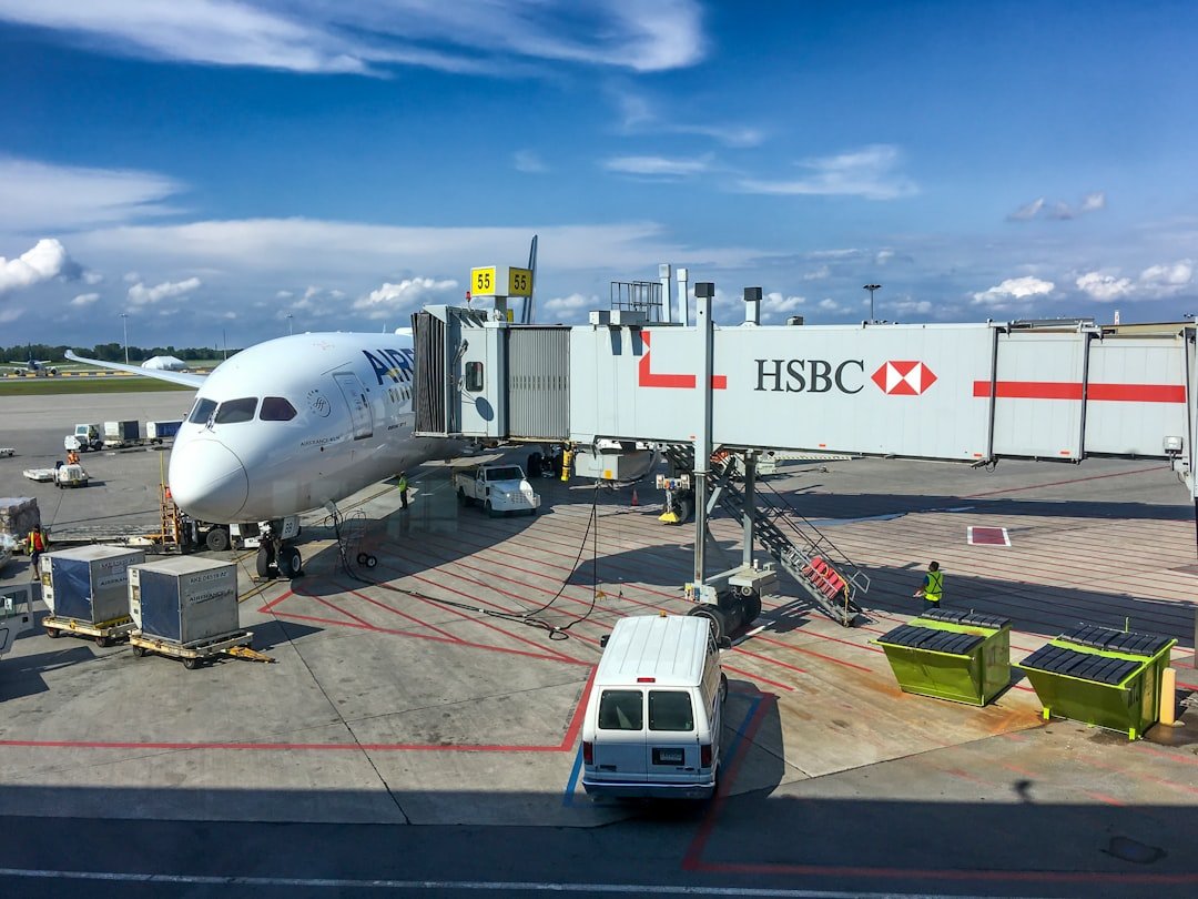 Photo air canada luggage security check